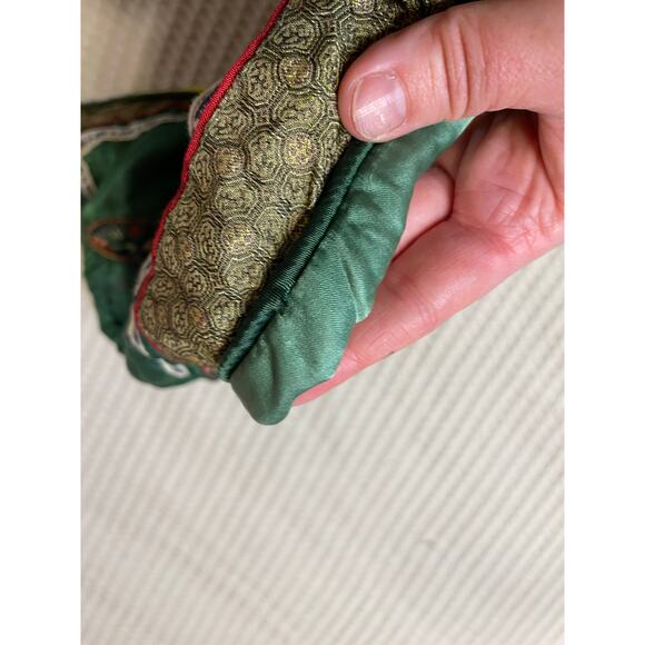 VTG Handmade Embroidered Floral Green Silky Decretive Pillowcase Sham - Picture 10 of 11